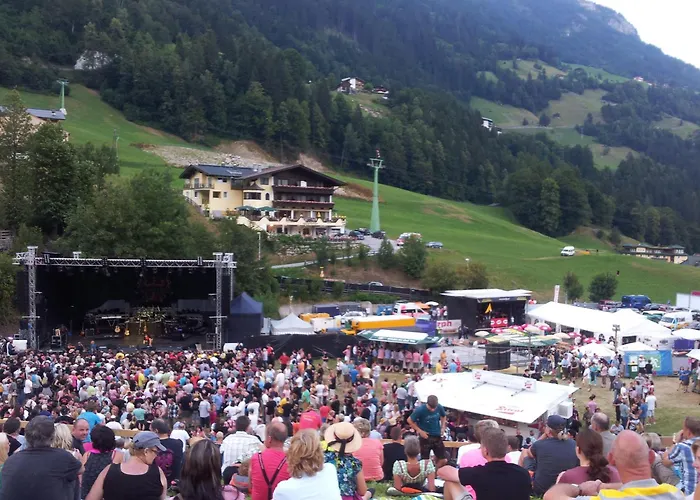 Appartementhaus Zillertal By Piaunddirk